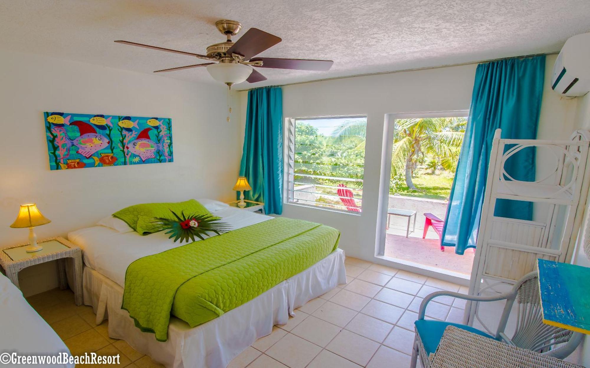 Bailey Town  Greenwood Beach Resort מראה חיצוני תמונה